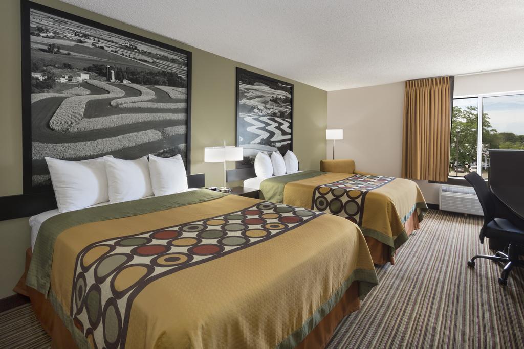 Мотель Super 8 By Wyndham Madison South Екстер'єр фото